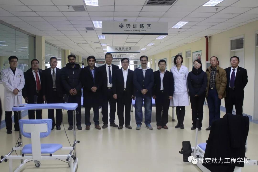 保定動力工程學校與巴基斯坦簽署技能人才聯合培養合作備忘錄 保定動力工程學校與巴基斯坦簽署技能人才聯合培養合作備忘錄