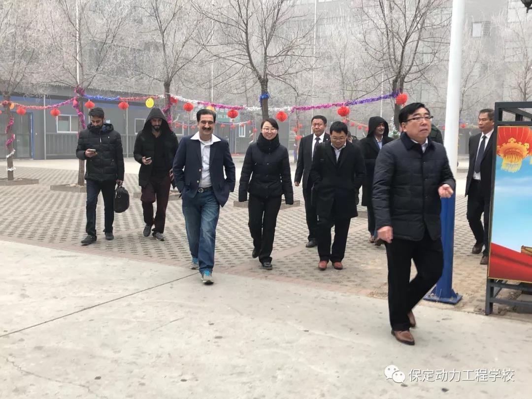 保定動力工程學校與巴基斯坦簽署技能人才聯合培養合作備忘錄 保定動力工程學校與巴基斯坦簽署技能人才聯合培養合作備忘錄