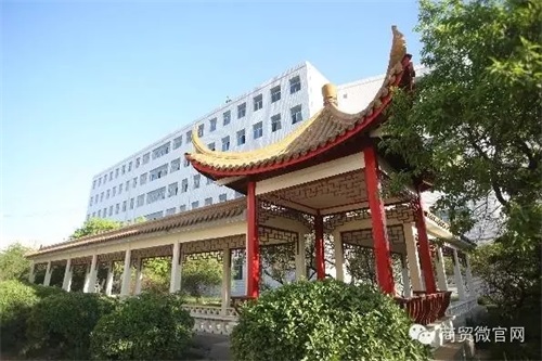 ӱQWУô