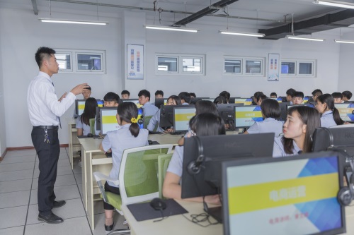 在邯鄲學計算機專業去哪好? 在邯鄲學計算機專業去哪好?