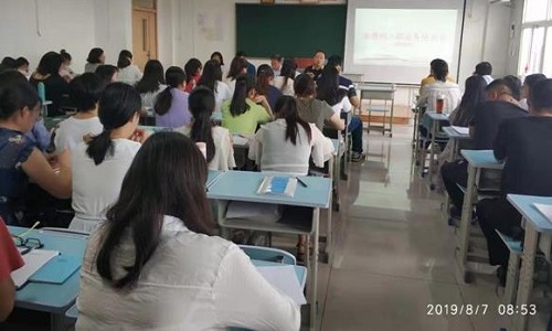 西安現代電子職業學校新教師入職業務培訓會順利召開 西安現代電子職業學校新教師入職業務培訓會順利召開
