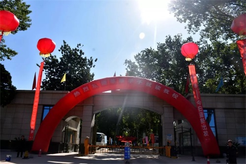 背上簡單的行囊,尋找詩和遠方——西安鐵路職業學校新生入學記 背上簡單的行囊,尋找詩和遠方——西安鐵路職業學校新生入學記