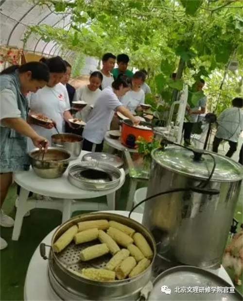 北京文理研修學院夏令營之——芝心園生態農場 北京文理研修學院夏令營之——芝心園生態農場