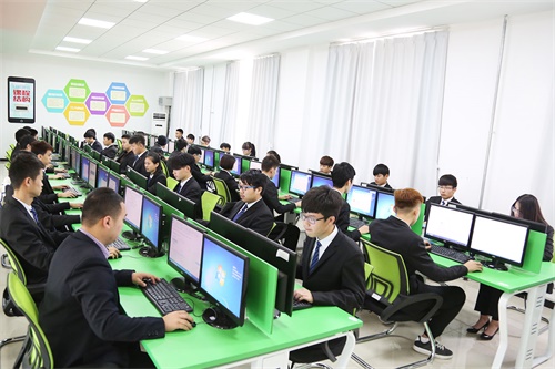 北京哪所學校開設有VR專業? 北京哪所學校開設有VR專業?