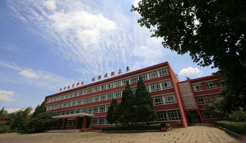 中國洛陽一拖技師學院有何辦學特色? 中國洛陽一拖技師學院有何辦學特色?